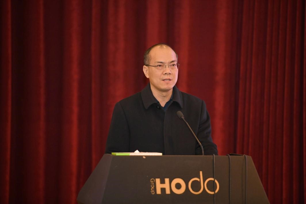 錢(qián)文華 錢(qián)文華